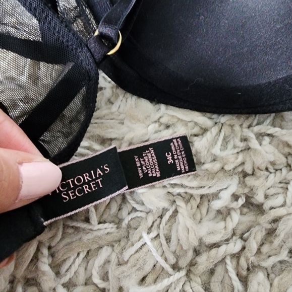 Victoria Secret bra - Picture 2 of 3